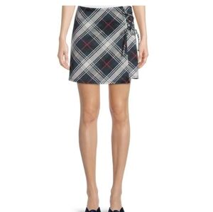 Madden NYC Side Lace-up Plaid Skirt